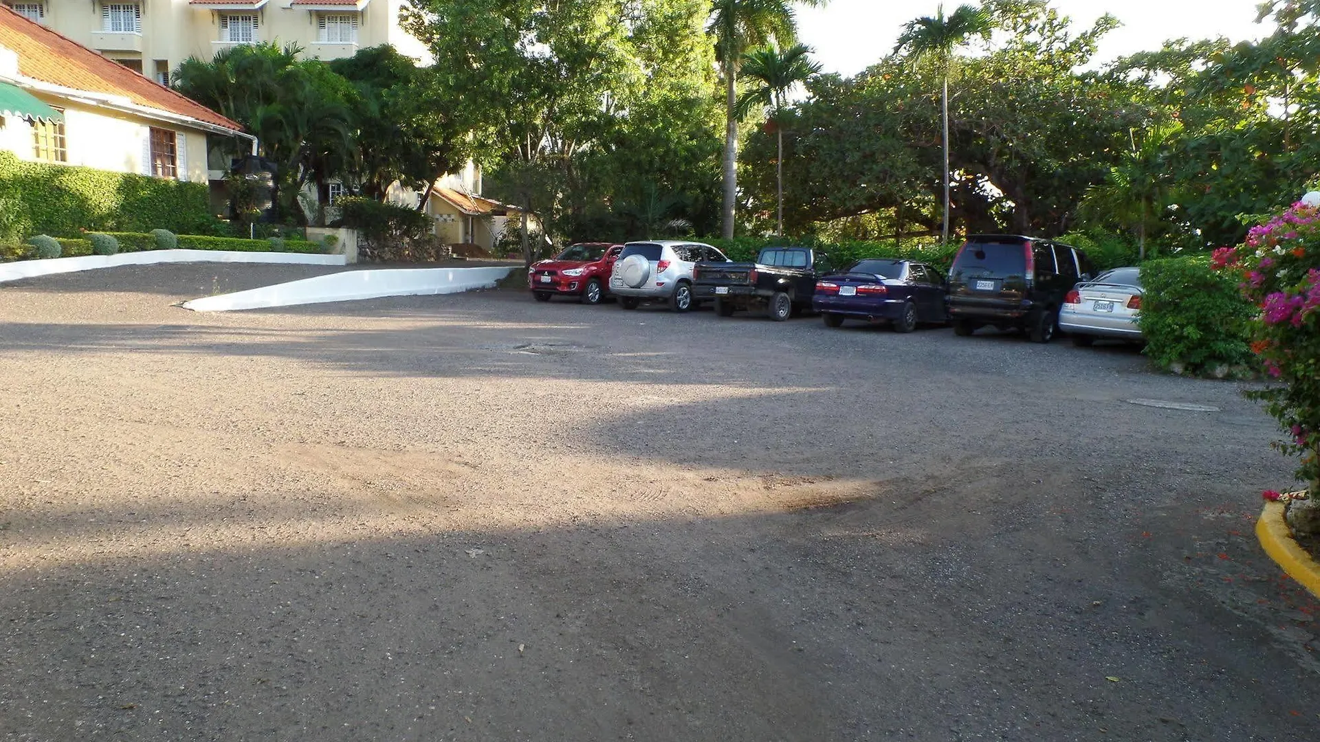 Beach Condos -Montego Bay Club Beach Resort Jamaica